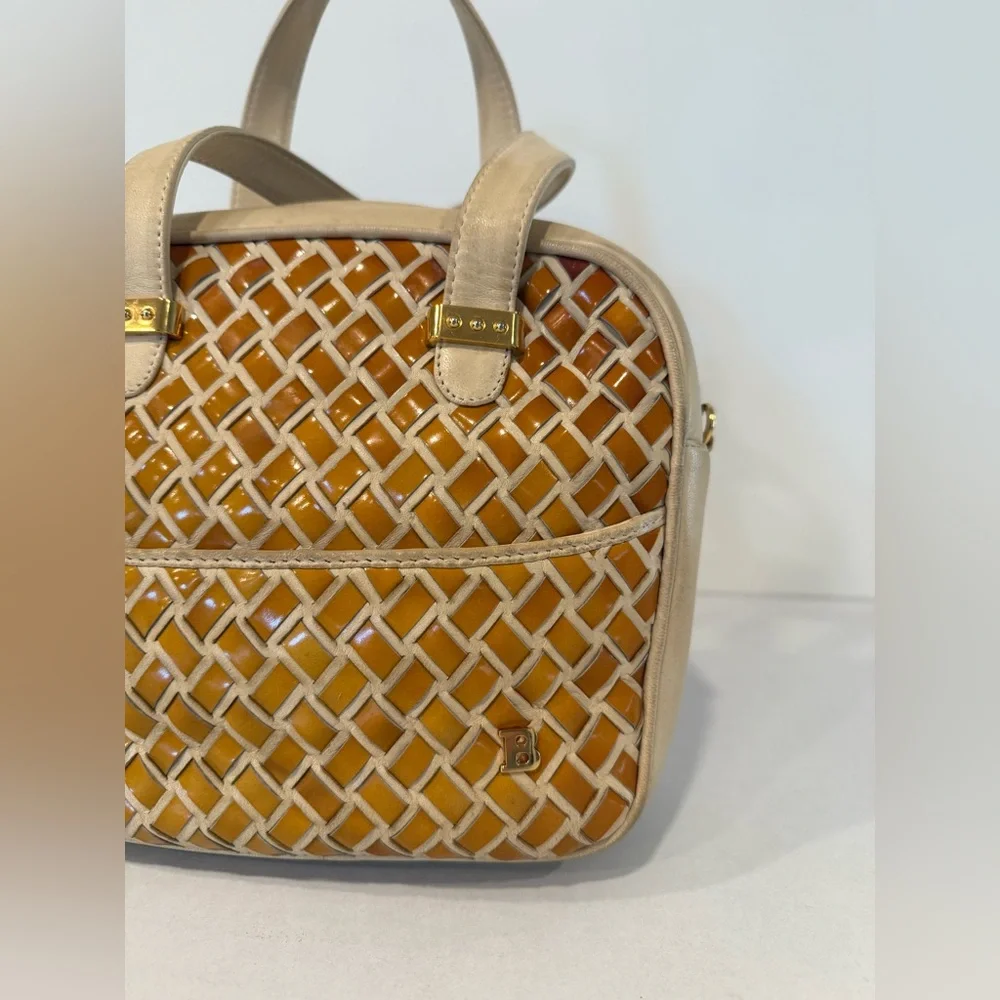 Bally Vintage Tan and Cream Woven Leather Bag - Picture 13 of 14